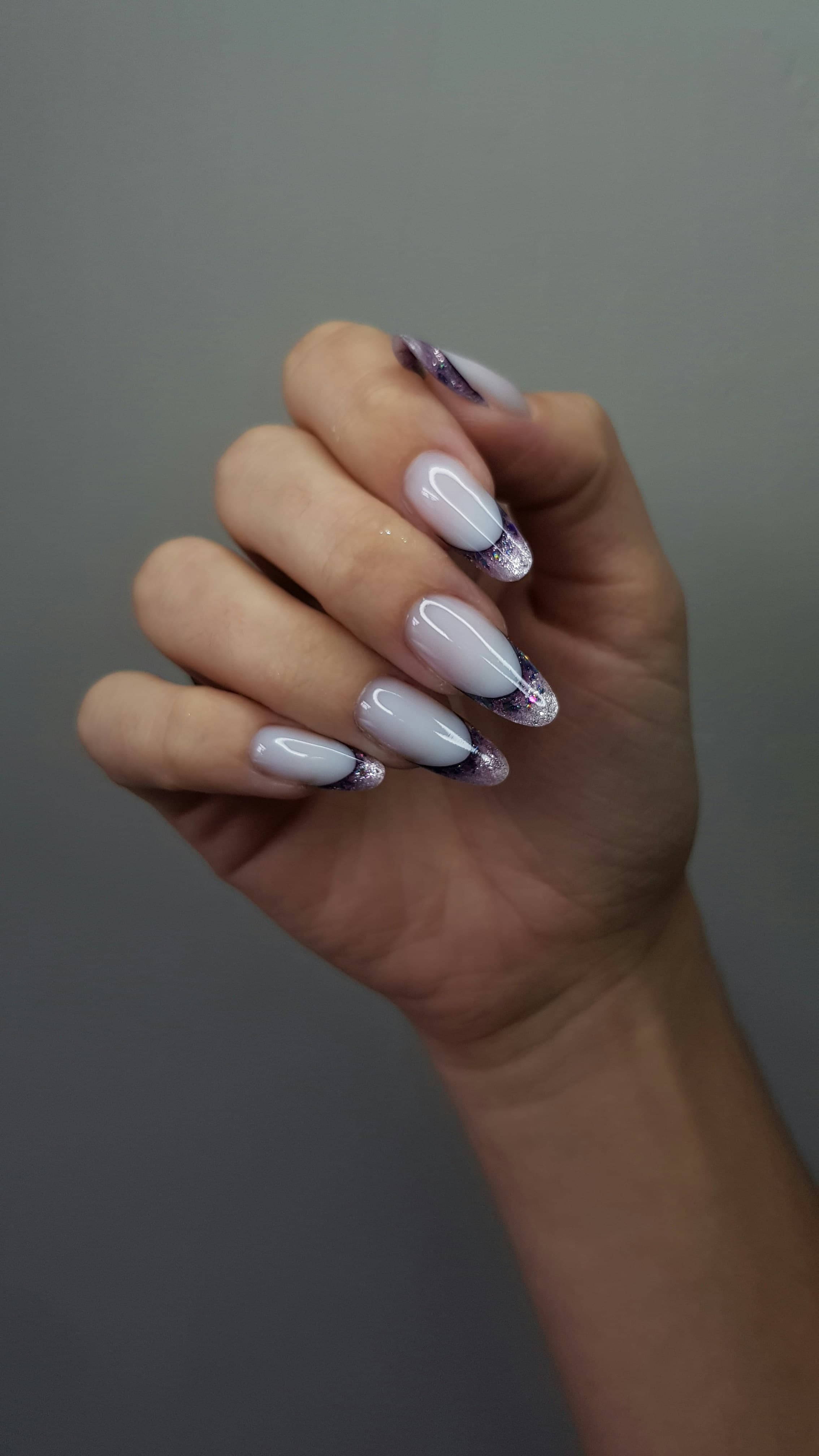 Longer sculpted set with marbled tips